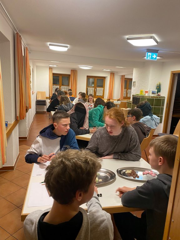 03-Spielen.jpg 